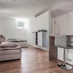 Loft Mit Grosser Terrasse Bei Der Kinderklinik 2c *