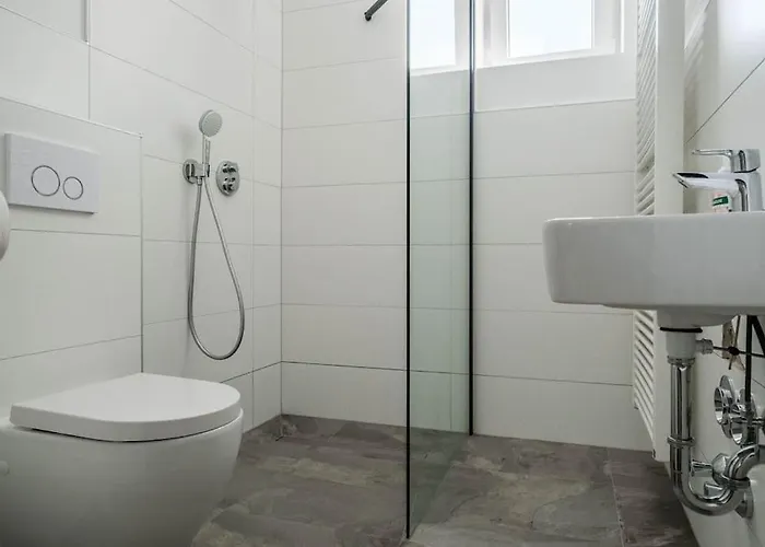 Loft Mit Grosser Terrasse Bei Der Kinderklinik 2c *